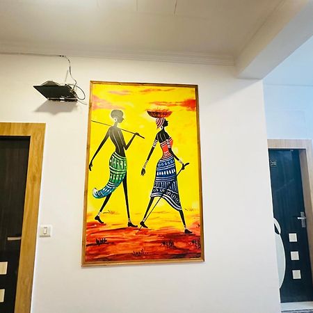 Hotel Vvs Near Delhi Airport Ню Делхи Екстериор снимка